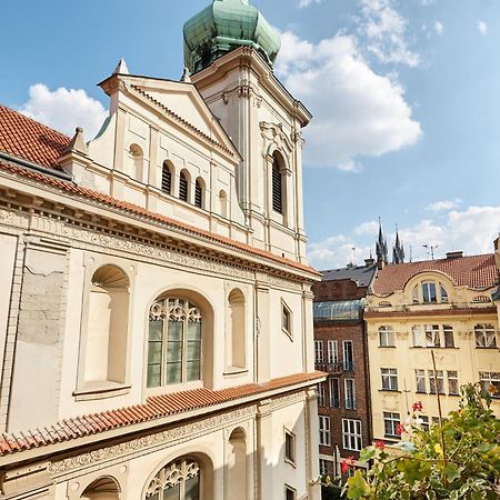 Old Town & Parking Assistance Apartman Prága Kültér fotó