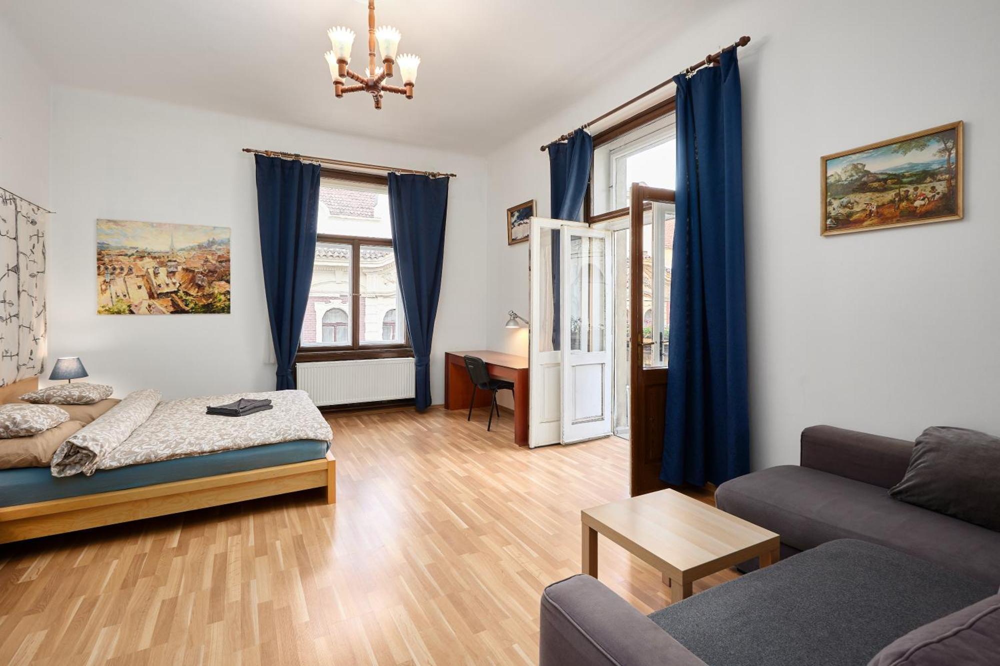 Old Town & Parking Assistance Apartman Prága Kültér fotó