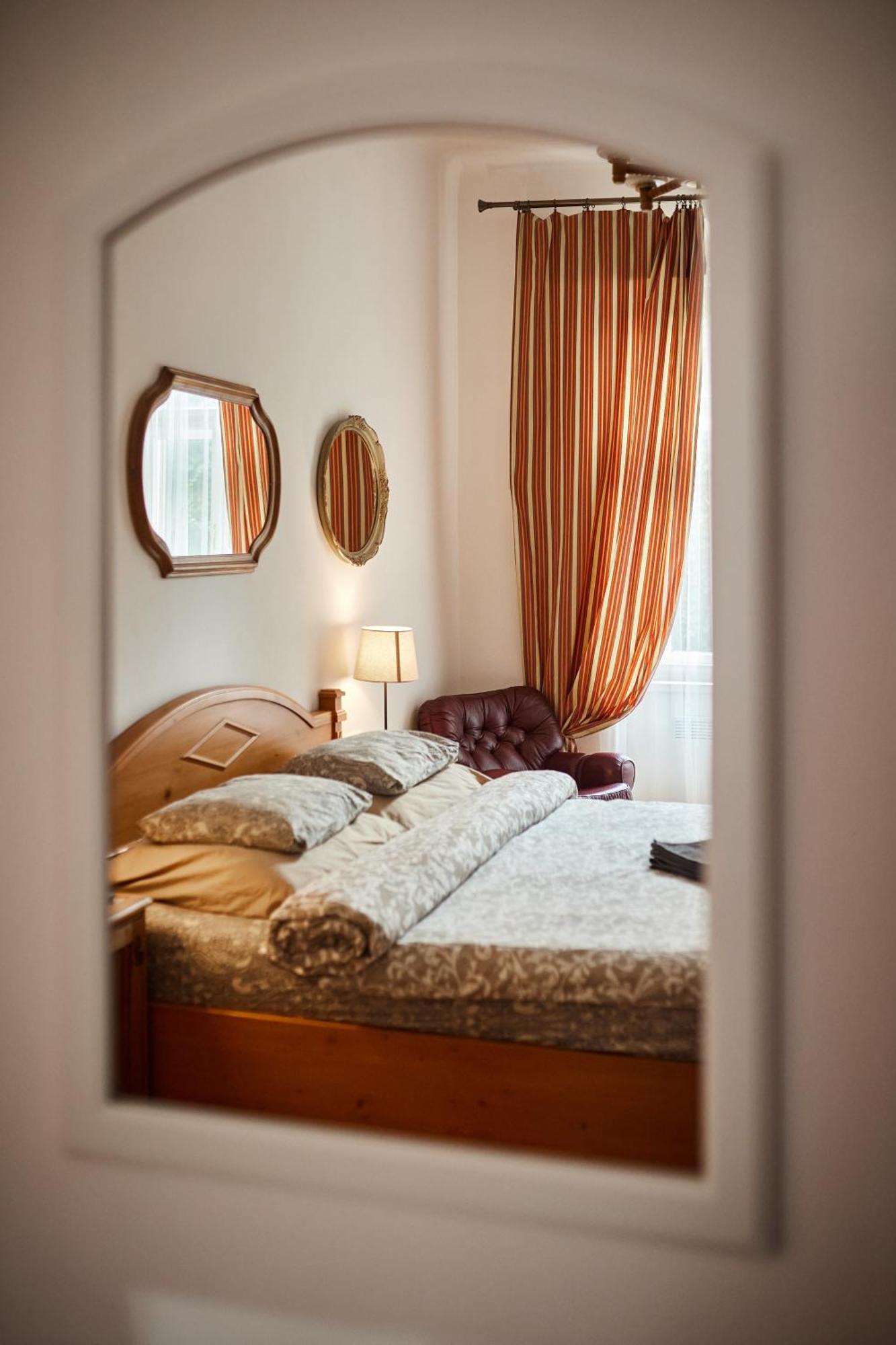 Old Town & Parking Assistance Apartman Prága Kültér fotó