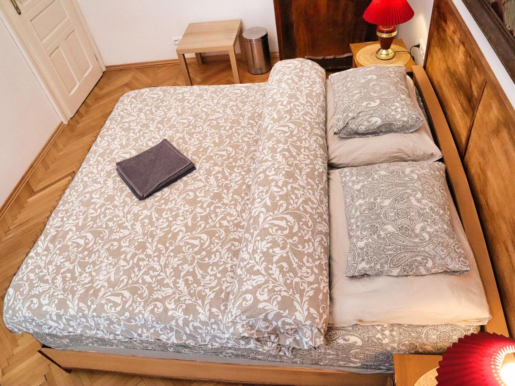 Old Town & Parking Assistance Apartman Prága Kültér fotó